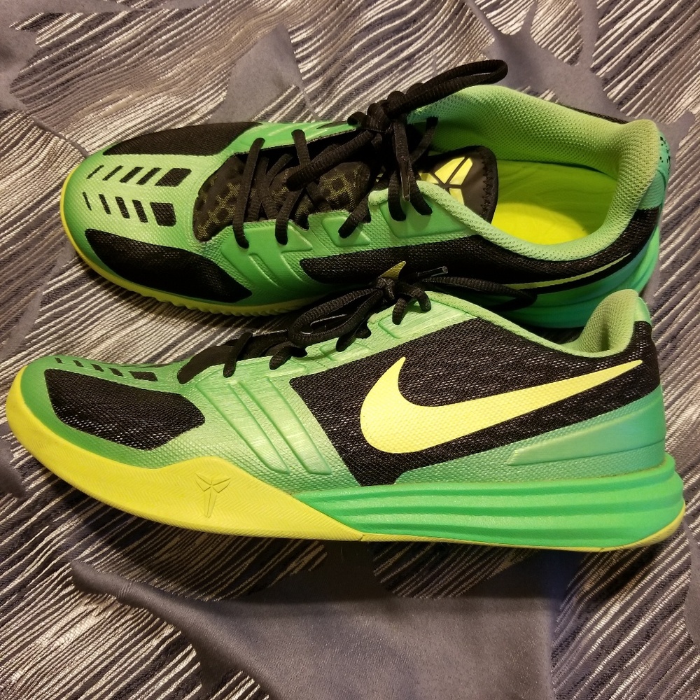 Nike shoes